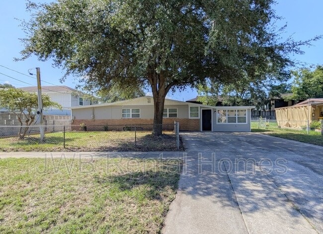 Building Photo - 6412 Cooper Ln