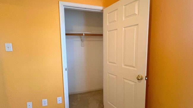 Building Photo - 21842 Grassy Hill Ln