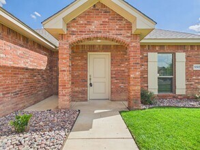 Building Photo - 9303 Kori Dr