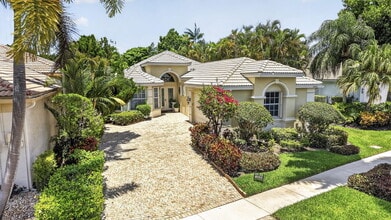 Building Photo - 10880 Northgreen Dr