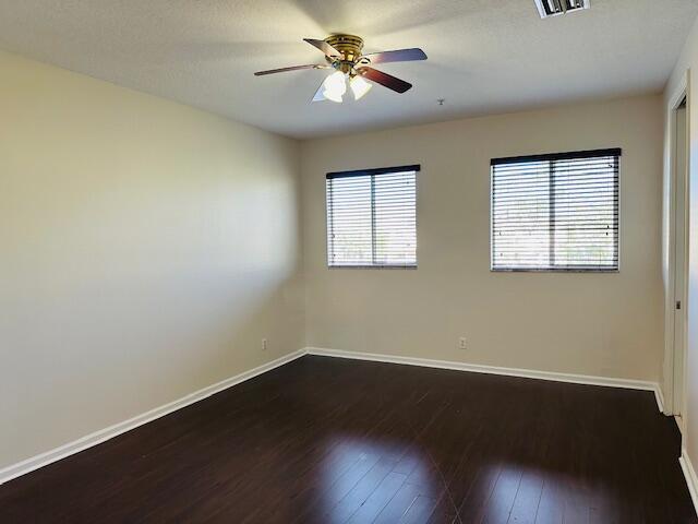 Building Photo - 4390 Berkshire Wharf Dr