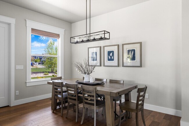 Building Photo - Furnished Luxury Rental in Dry Creek Ranch