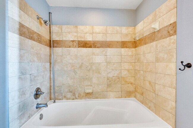 Building Photo - 11603 Ladera Vista Dr