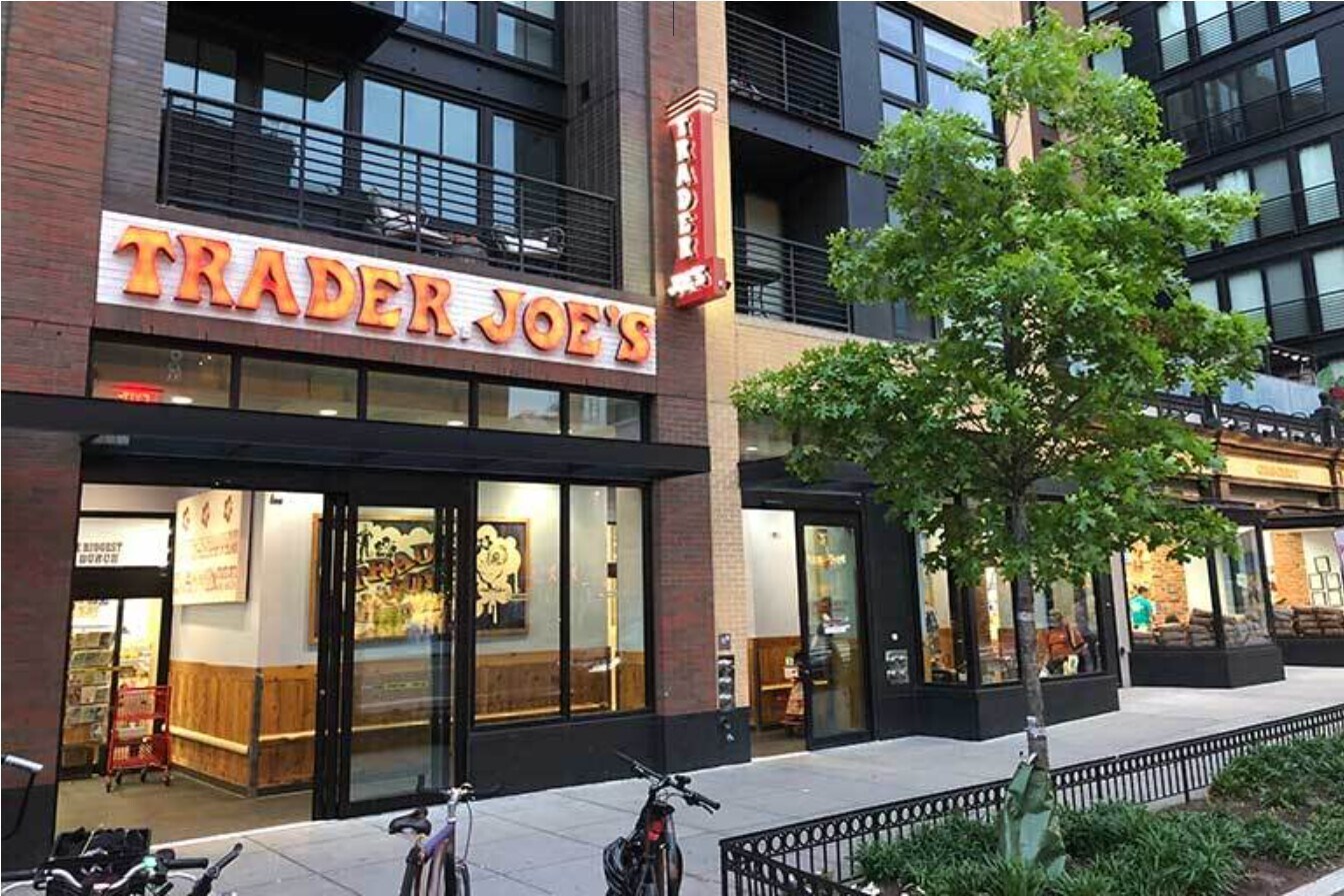 Building Photo - 1901 16th St NW