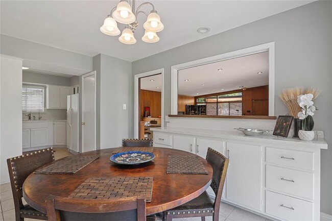 Building Photo - 5143 Cheena Dr