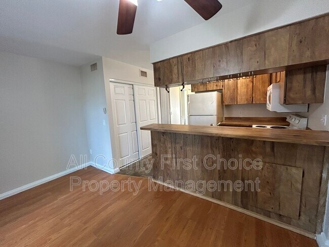 Building Photo - 6600 121st Ave N