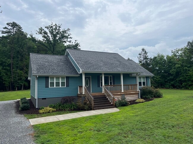 Building Photo - 120 Long Beach Blvd