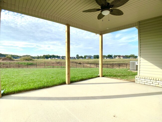 Building Photo - 732 Boreal Wy