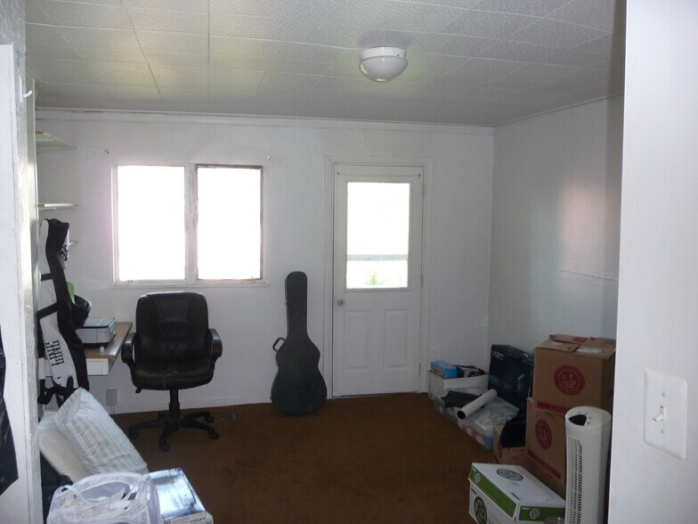 Building Photo - 3453 Ward St