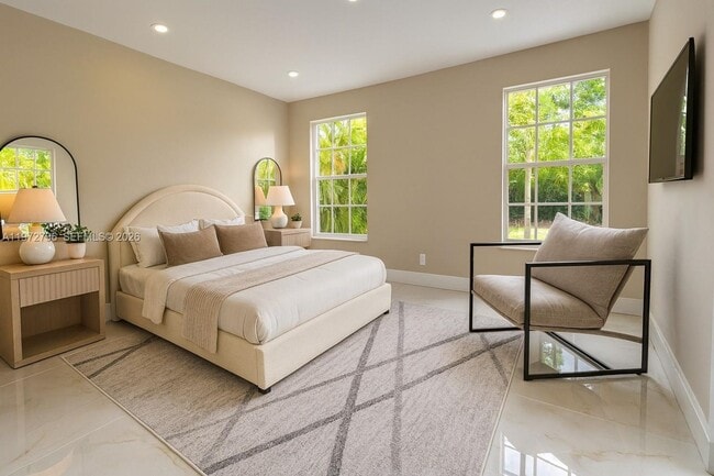 Building Photo - 1399 NE 38th St