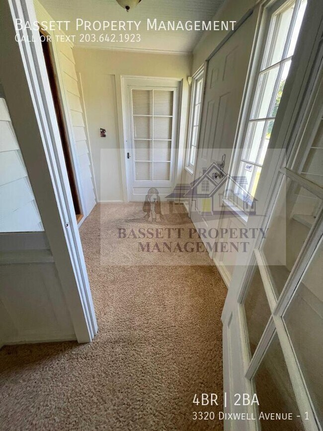 Building Photo - 3320 Dixwell Ave