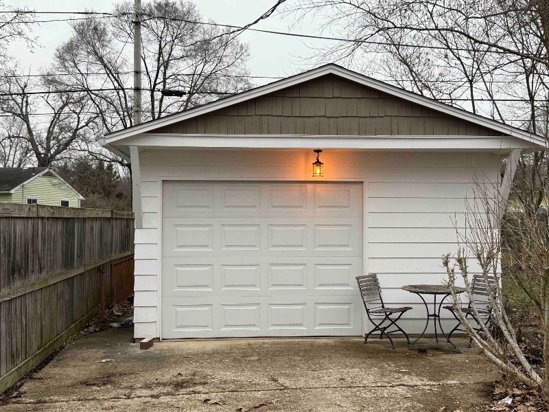 Building Photo - 320 Rosslyn Ave