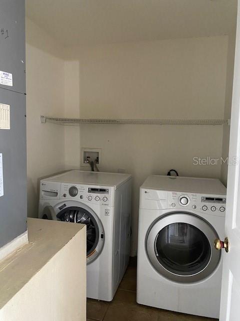 Building Photo - 10524 Laxton St