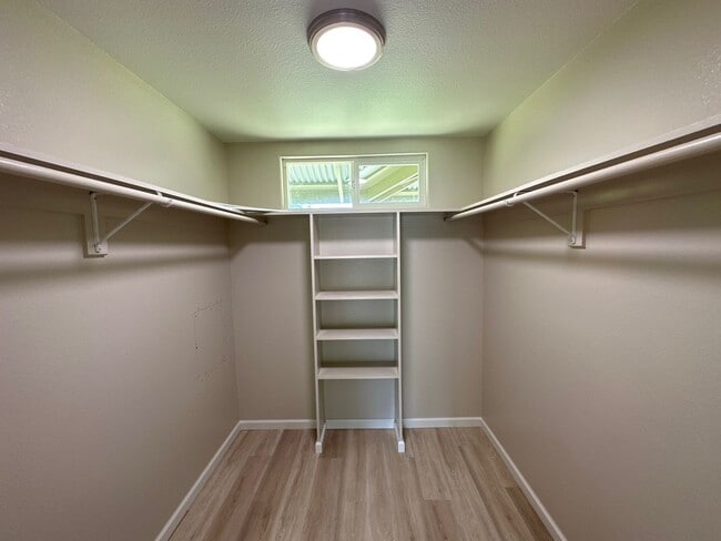 Building Photo - 16-135 Ilima St. Keaau, HI 96749