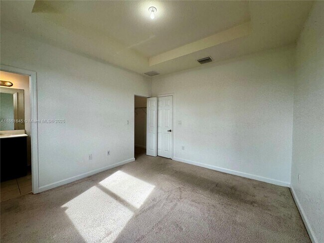 Building Photo - 11544 SW 250th St