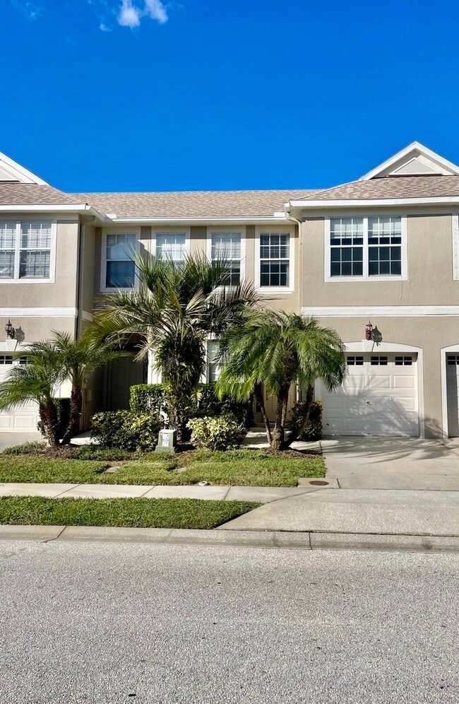 Primary Photo - 643 Vallance Way NE