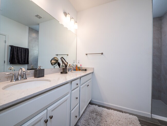 Building Photo - 9052 SW 58th Cir