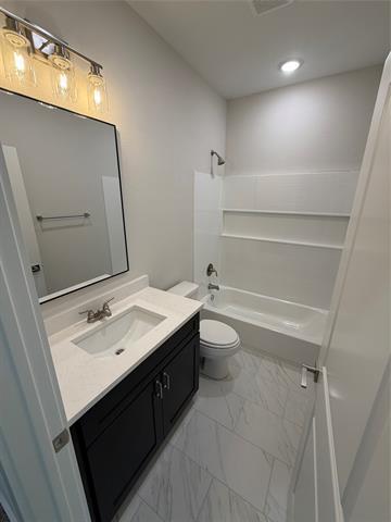Building Photo - 569 Galt Dr