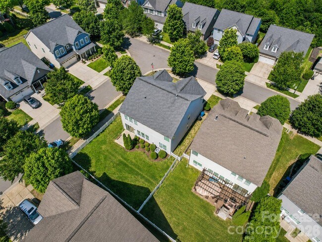 Building Photo - 151 Blossom Ridge Dr