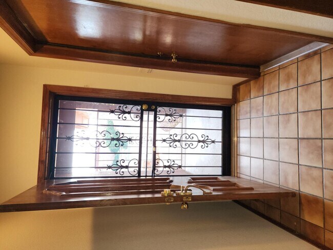 Building Photo - 9335 Admiral Lowell Pl NE