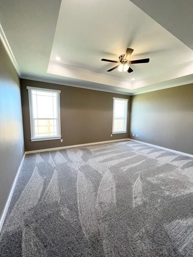 Building Photo - 4042 Caroline Ln