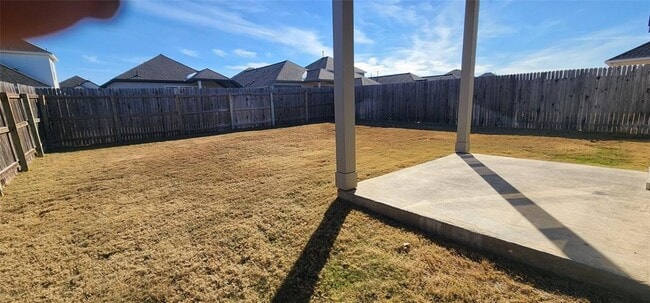 Building Photo - 340 Banyon Dr