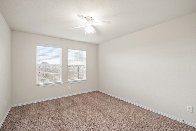 Building Photo - 135 San Bernard Dr