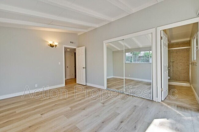 Building Photo - 18850 Newsom Ave