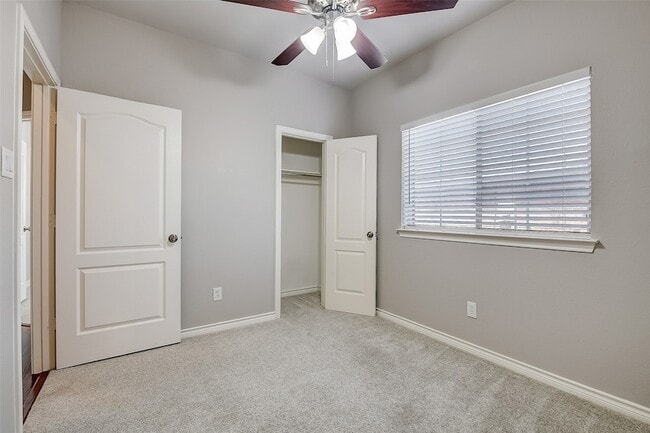 Building Photo - 4713 Portrait Ln