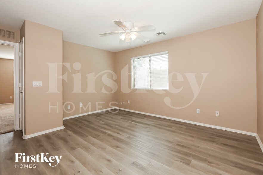 Building Photo - 1671 Maddison Cir