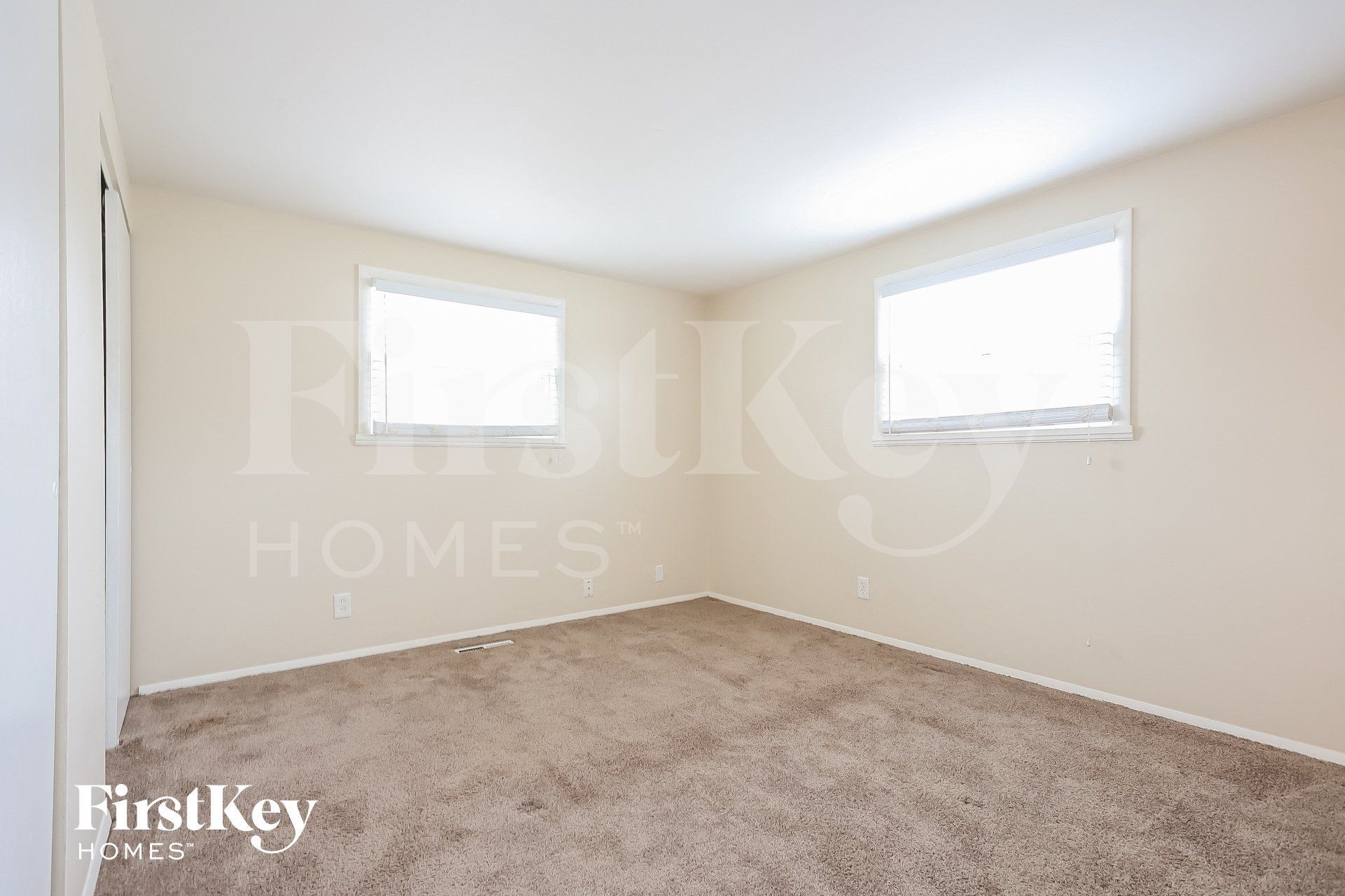 Building Photo - 660 Jefferson Ave