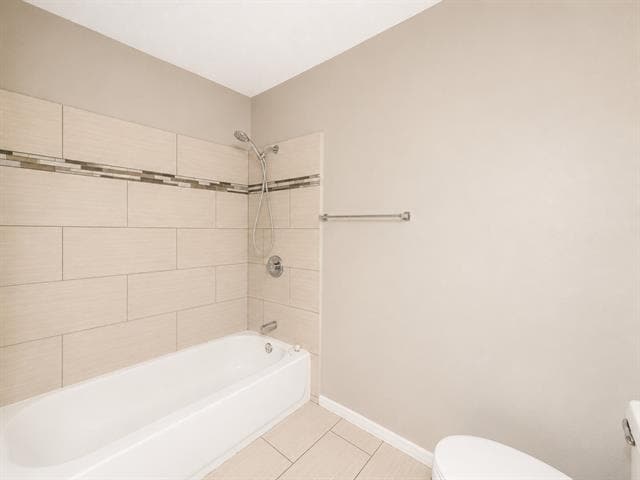 Building Photo - 509 S Beverly St