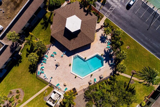 Building Photo - 12300 Vonn Rd