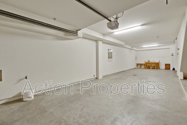Building Photo - 4206 Rickeys Way
