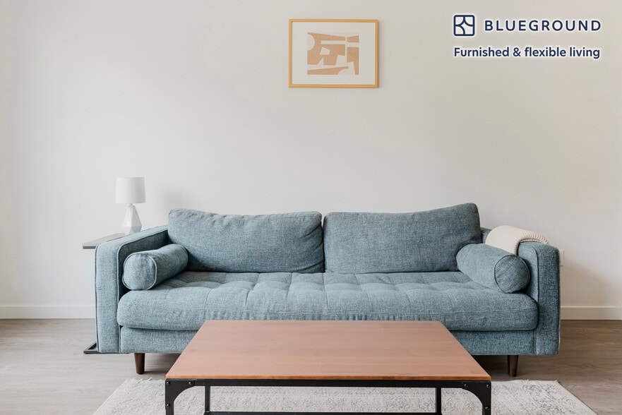 Building Photo - 3301 Innovation Wy