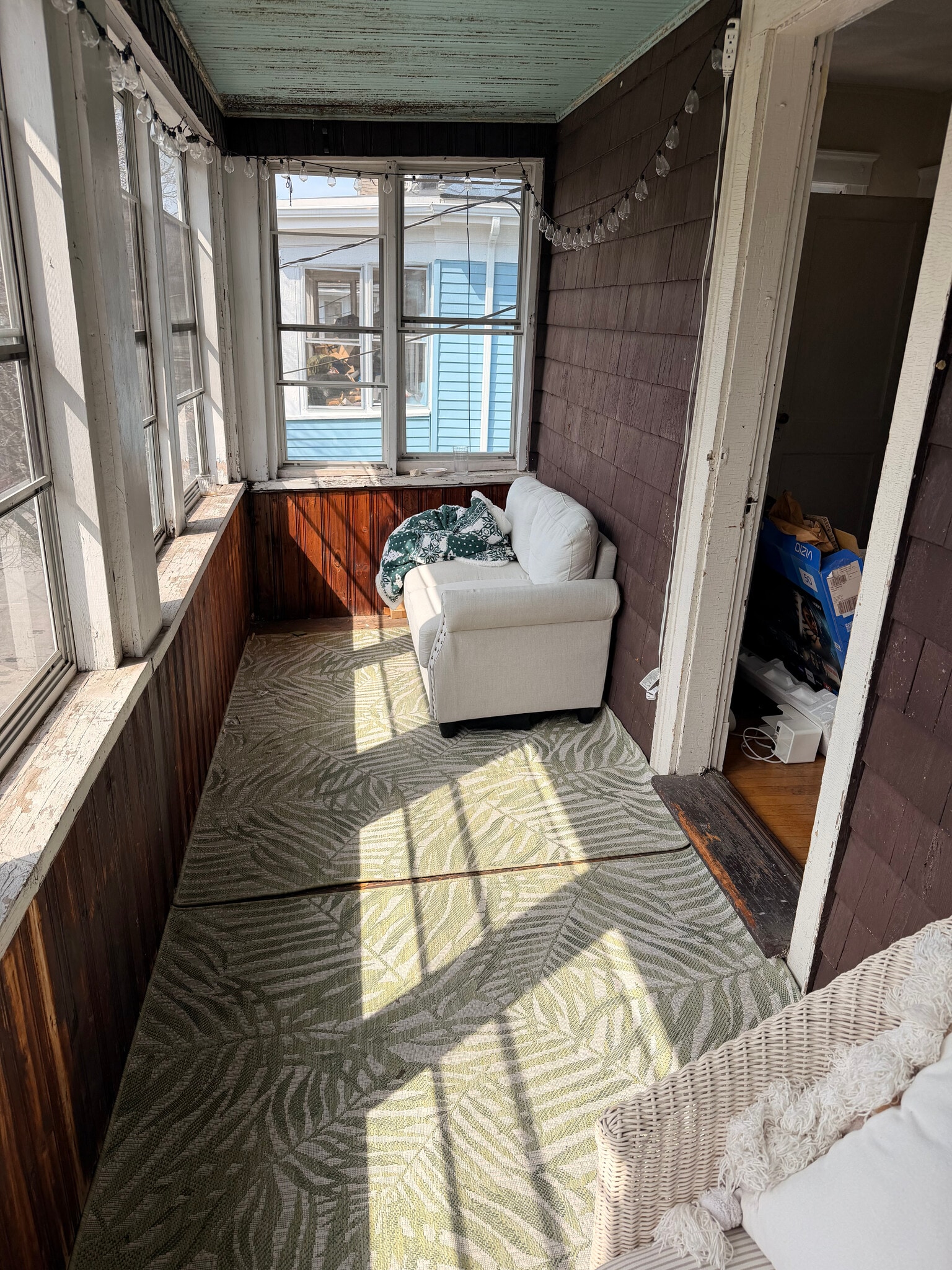 Front Porch - 49 Sunset Rd