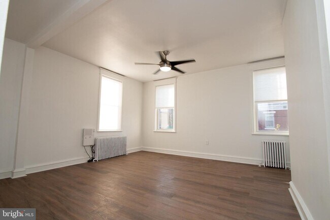 Building Photo - 1129 McKean St