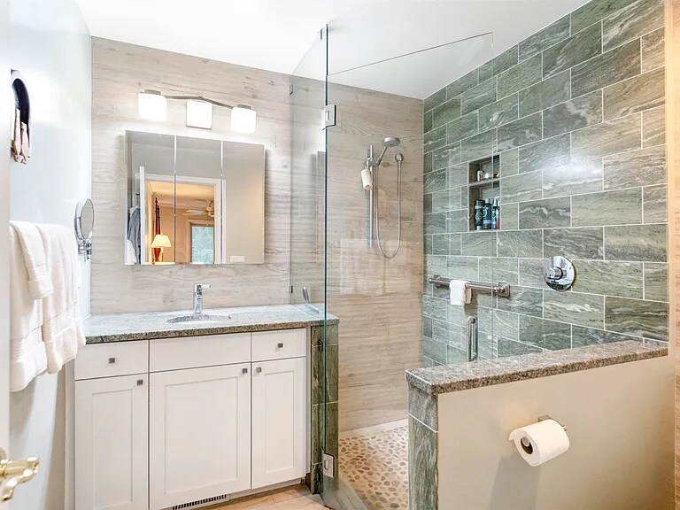 Building Photo - 1303 Branchlands Dr