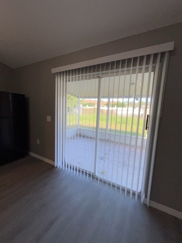 Building Photo - 240 Dalton Dr