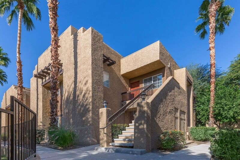 Building Photo - Palos Verdes Villas