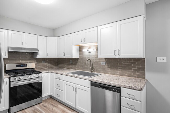 Building Photo - 629 Derry Ct