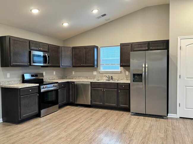 Building Photo - 145 Candy Apple Ln