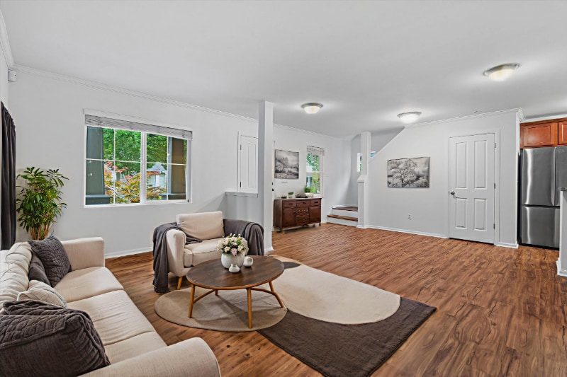 Building Photo - 6527 Indiana St SE