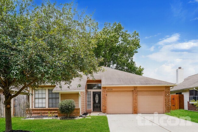Building Photo - 8559 Spring Green Dr