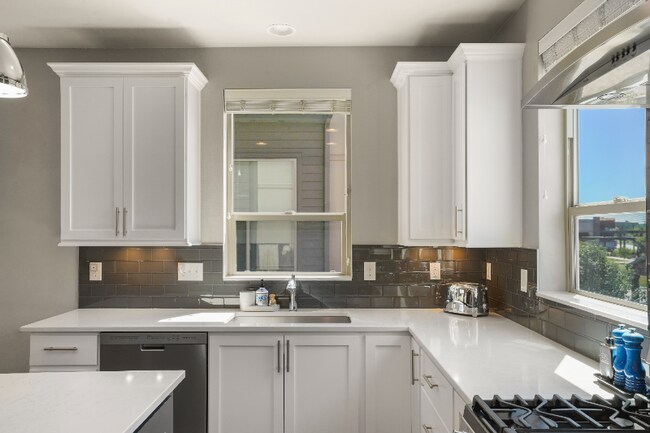 Building Photo - 9064 E 49th Pl