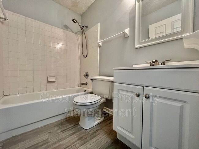 Building Photo - 3248 Dowitcher Ln