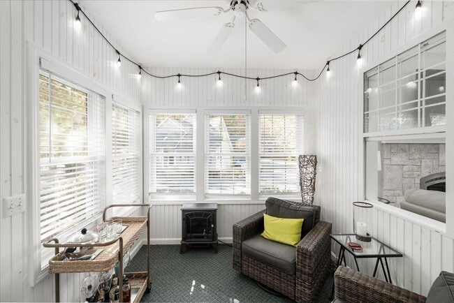 Building Photo - 1 Summer Snow Ln