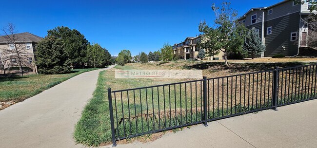 Building Photo - 1617 Venice Ln