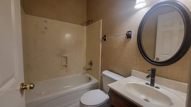 Building Photo - 8023 Jills Creek Dr