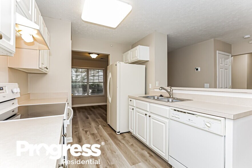 Building Photo - 1708 Stone Hollow Ct